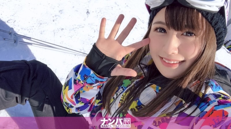 200GANA-2017 Slope Nampa 01 Amateur in the snowy mountains!  - Technician on the futon!  - A lascivious beautiful girl who is better at holding Ji Po than holding a stick!  - !!