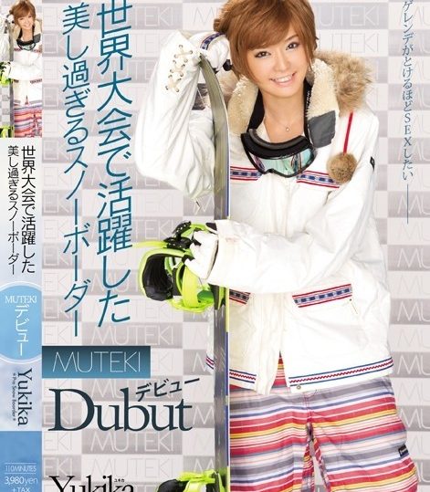 TEK-070 MUTEKI debuts as a beautiful snowboarder who played an active part in the world championships!